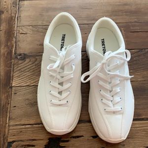 Worn once Tretorn platform sneAkers size 9